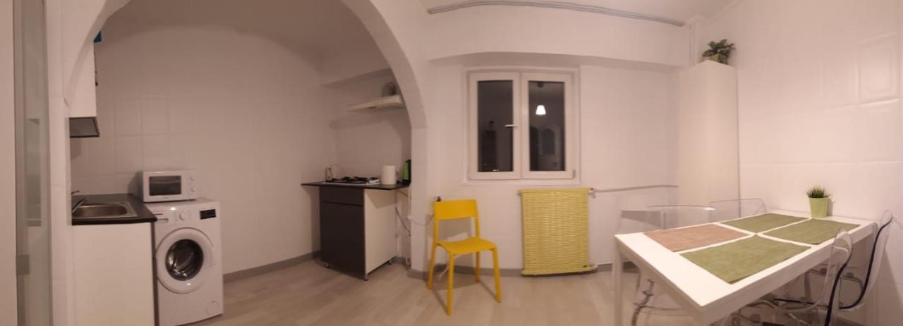 Green Apartment 41 Bucharest Exterior photo